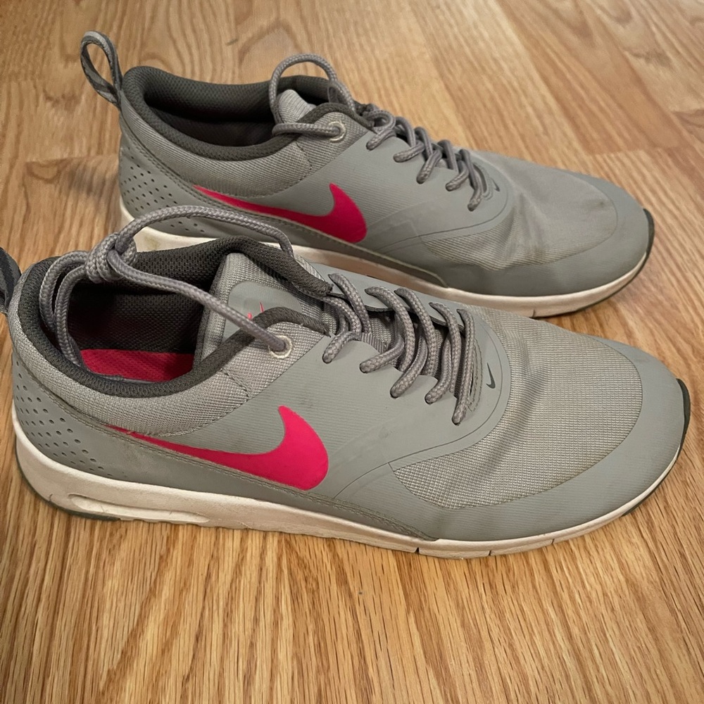 Youth Nike Air Max Thea Size 7Y